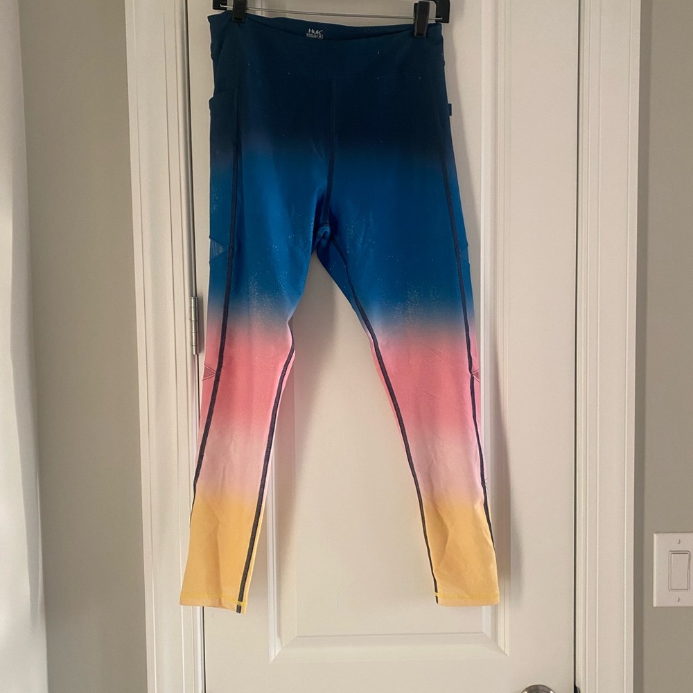 NWT Huk Reel On Legging SZ M Colorful W/Pockets Sheer Cutouts So Cute!
